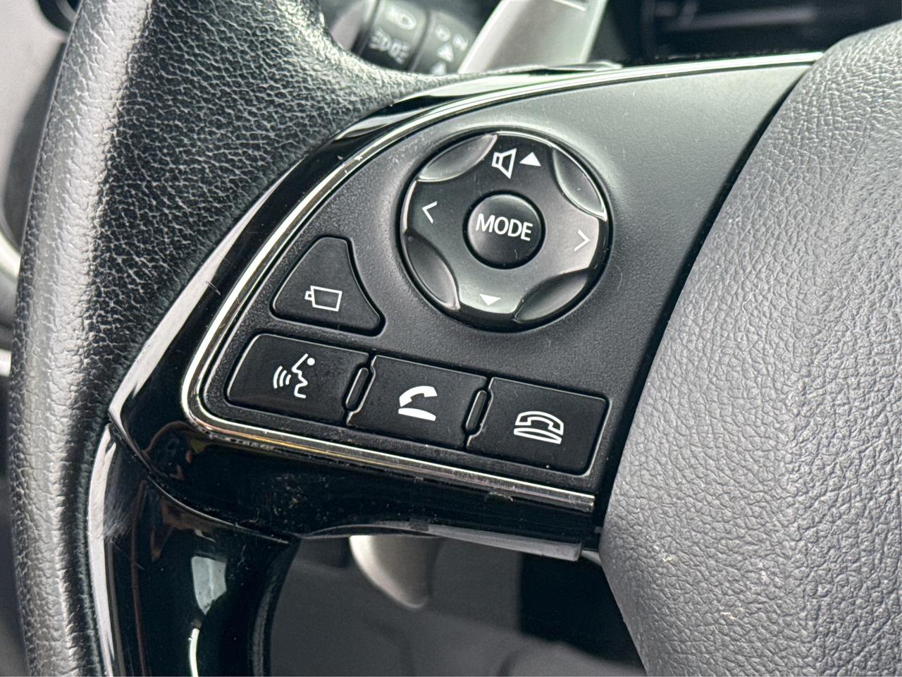 2020 Mitsubishi Outlander AWD LEATHER SUNROOF H-SEATS WE FINANCE ALL CREDIT! Photo