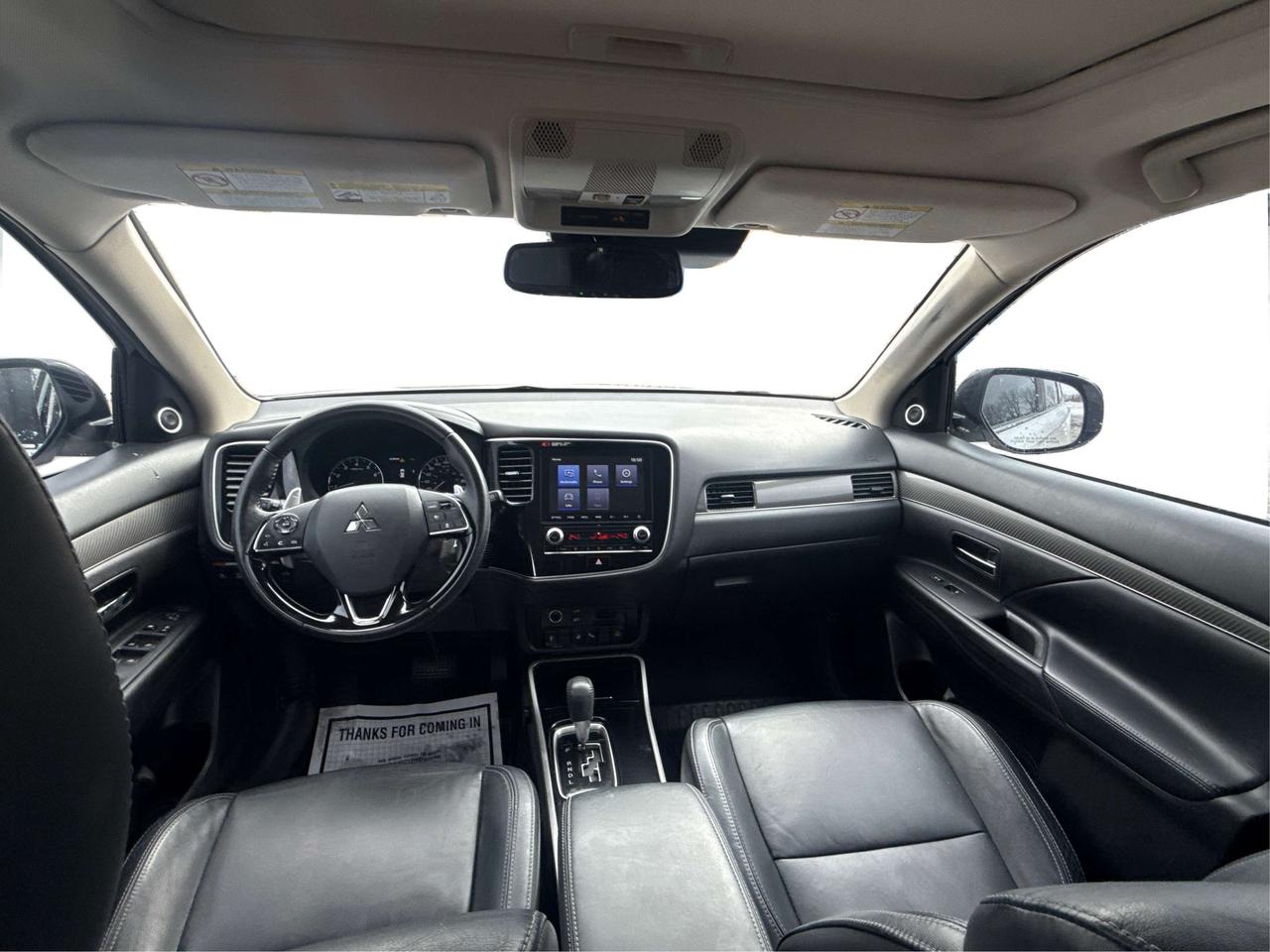 2020 Mitsubishi Outlander AWD LEATHER SUNROOF H-SEATS WE FINANCE ALL CREDIT! Photo