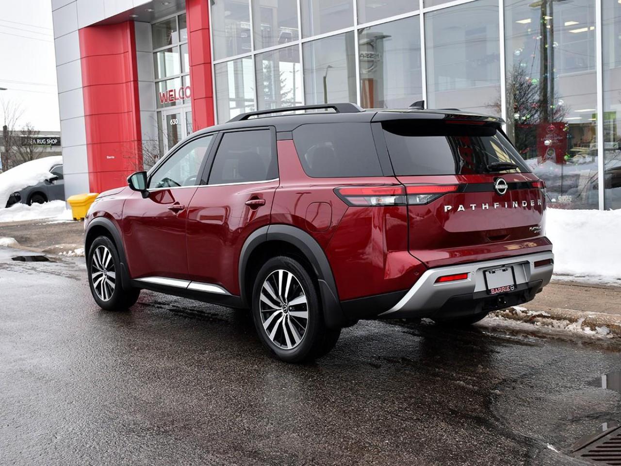 2024 Nissan Pathfinder Platinum 4dr 4x4 Photo