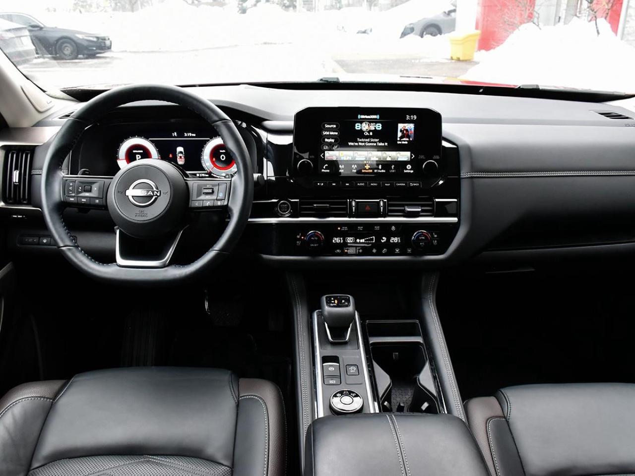 2024 Nissan Pathfinder Platinum 4dr 4x4 Photo