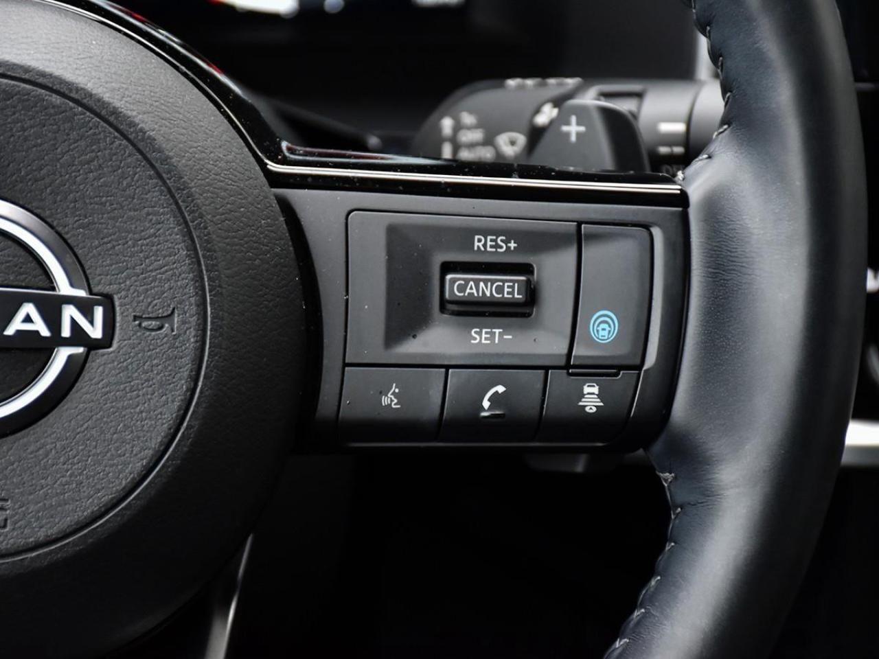 2024 Nissan Pathfinder Platinum 4dr 4x4 Photo