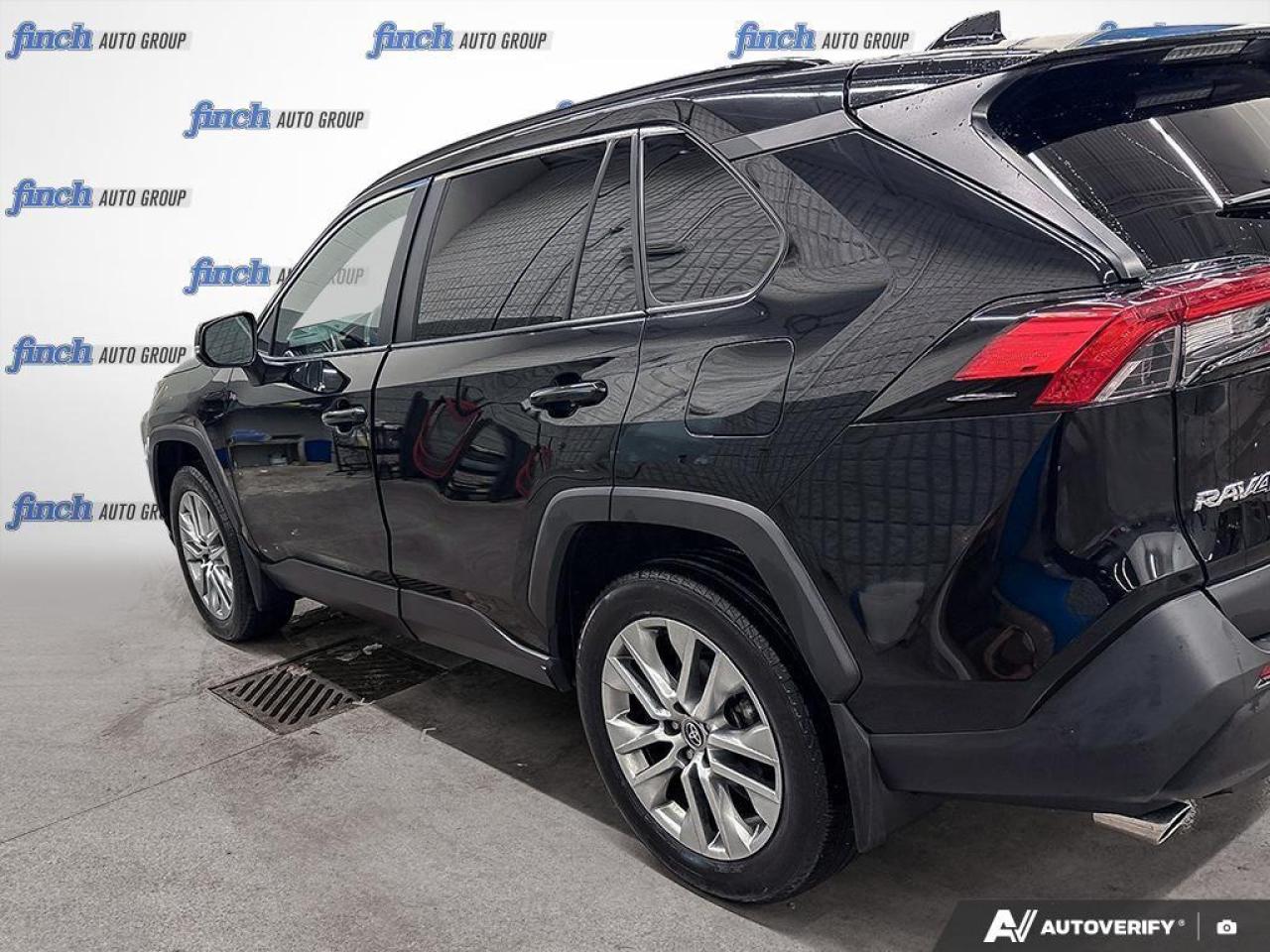 2024 Toyota RAV4 XLE 4dr All-wheel Drive Photo2