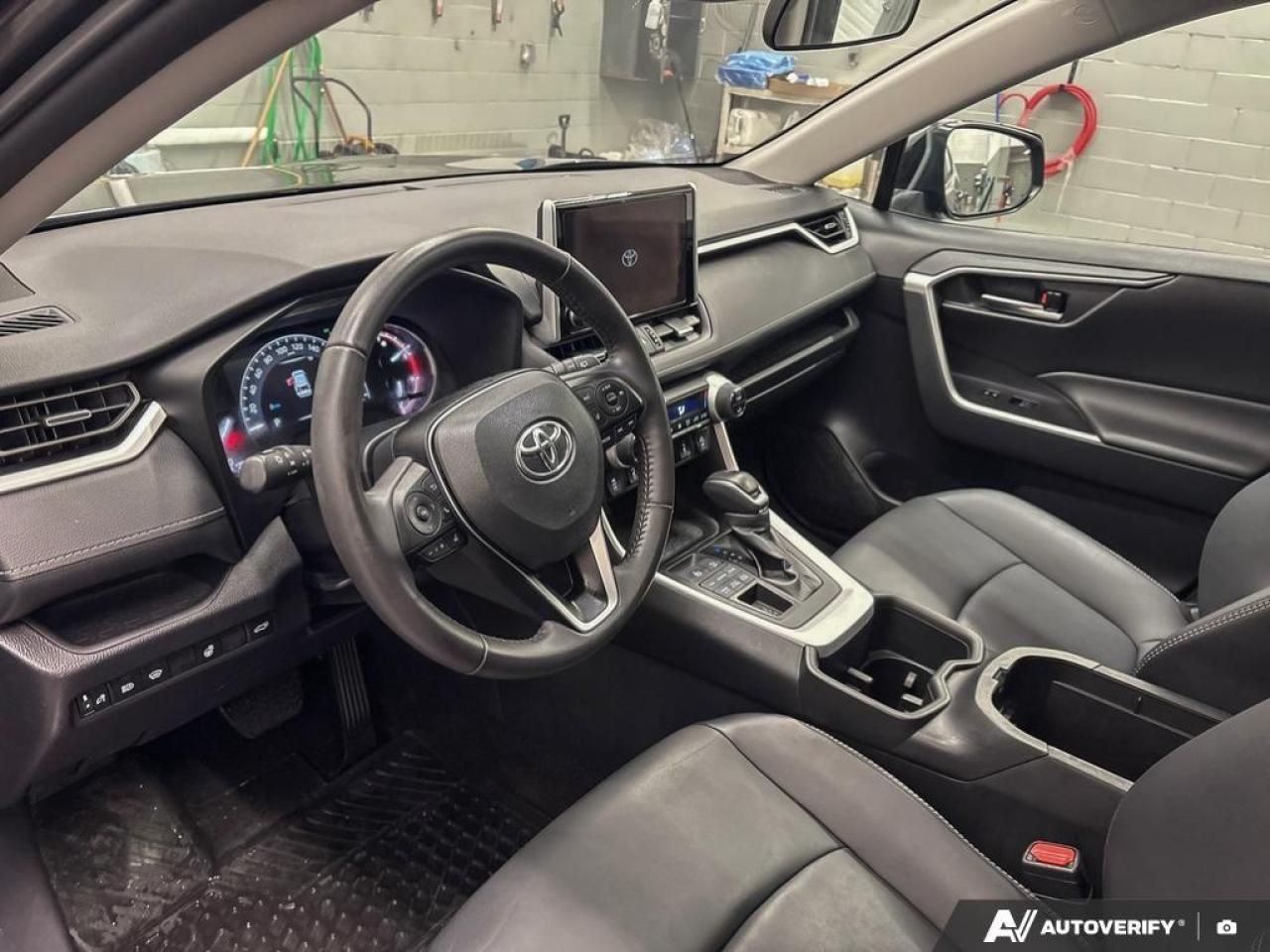 2024 Toyota RAV4 XLE 4dr All-wheel Drive Photo