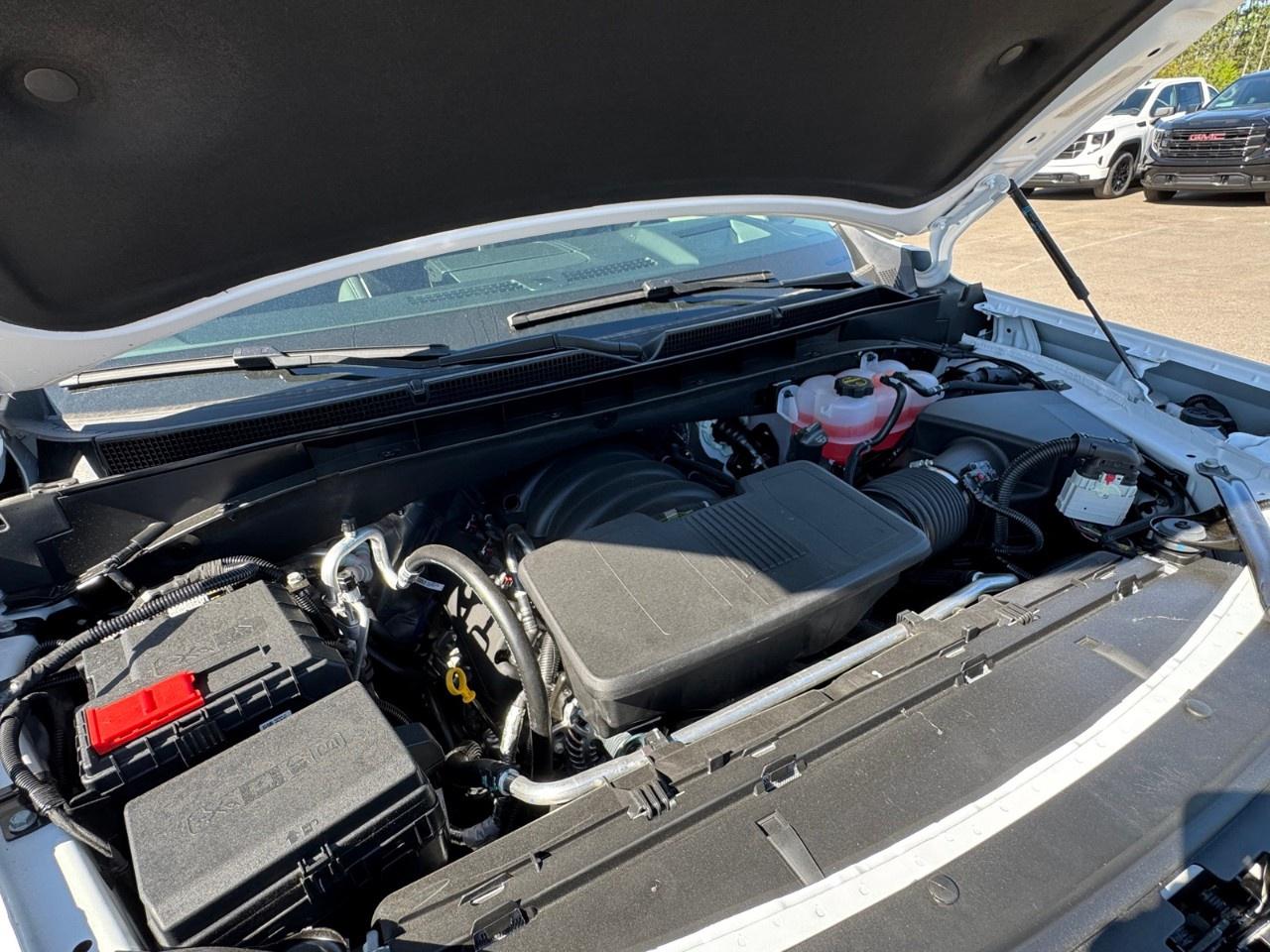 2025 GMC Yukon 4WD 4dr AT4 Ultimate Photo