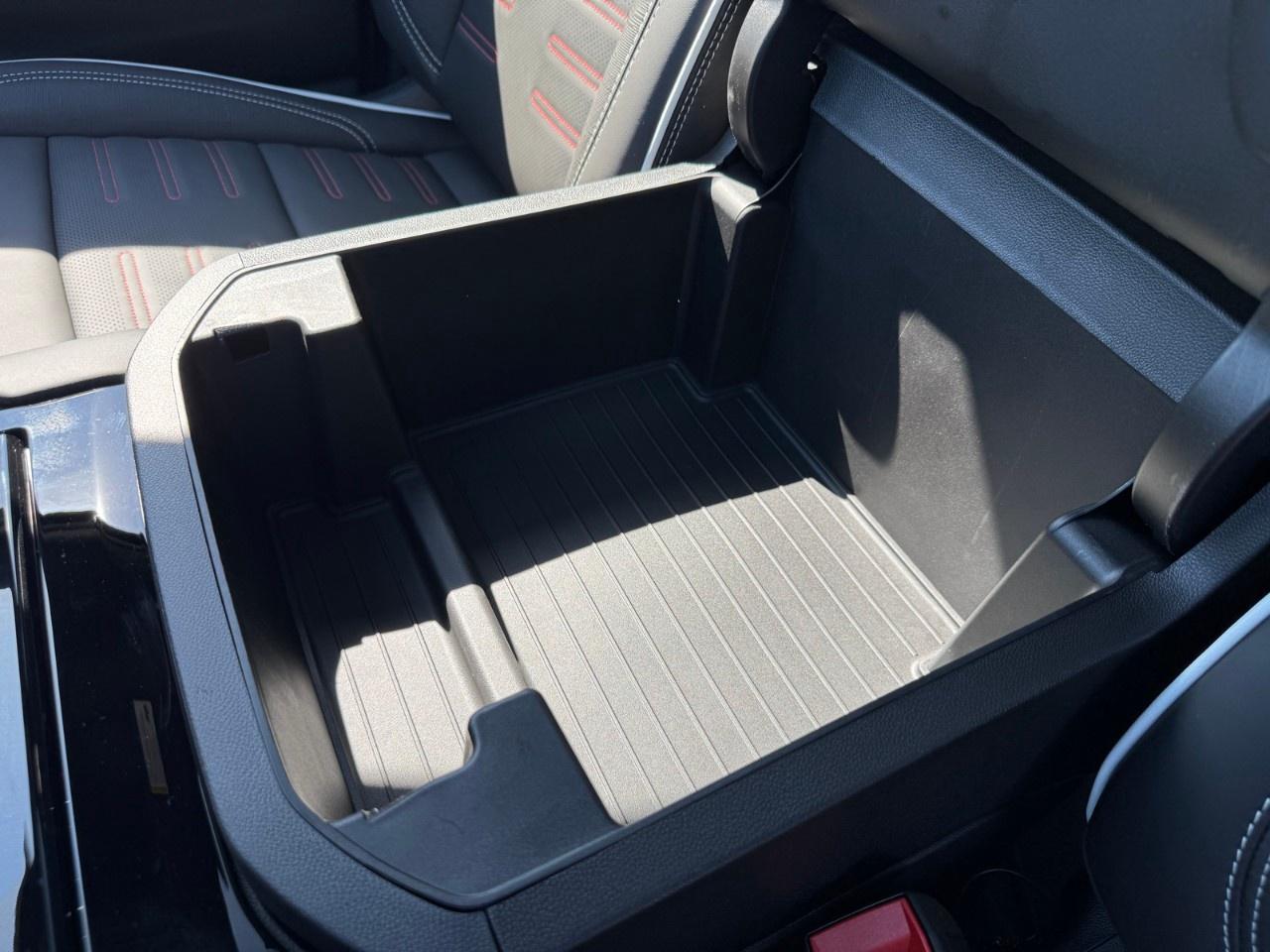 2025 GMC Yukon 4WD 4dr AT4 Ultimate Photo