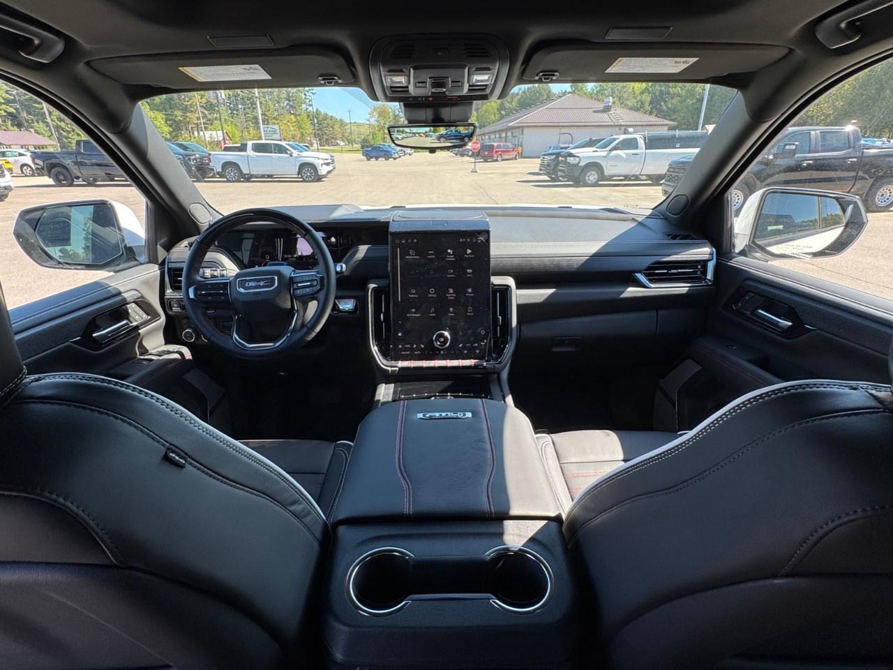 2025 GMC Yukon 4WD 4dr AT4 Ultimate Photo