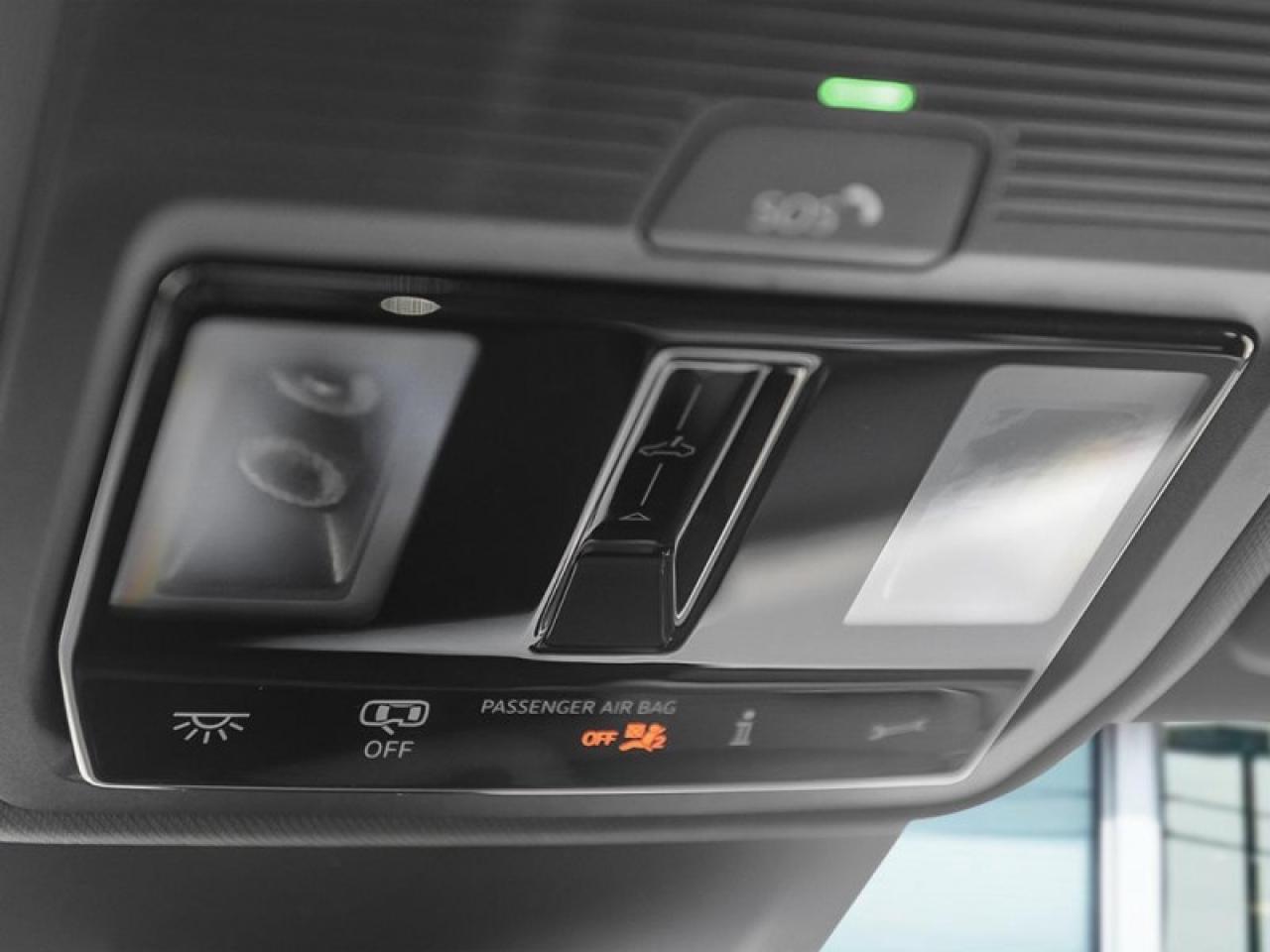 2026 Volkswagen Golf R BLACK EDITION Photo