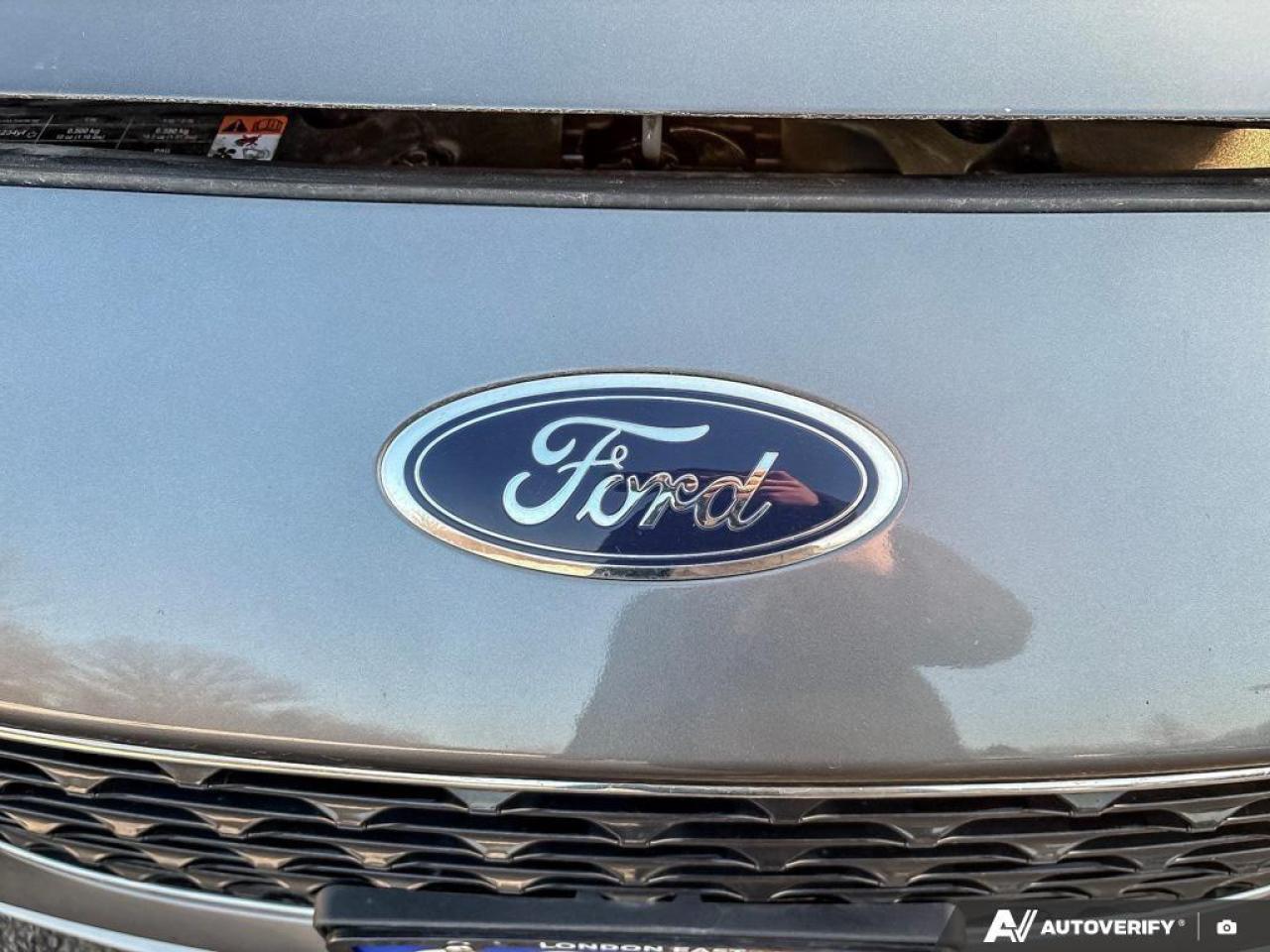 2022 Ford Escape SEL 4dr All-Wheel Drive Photo