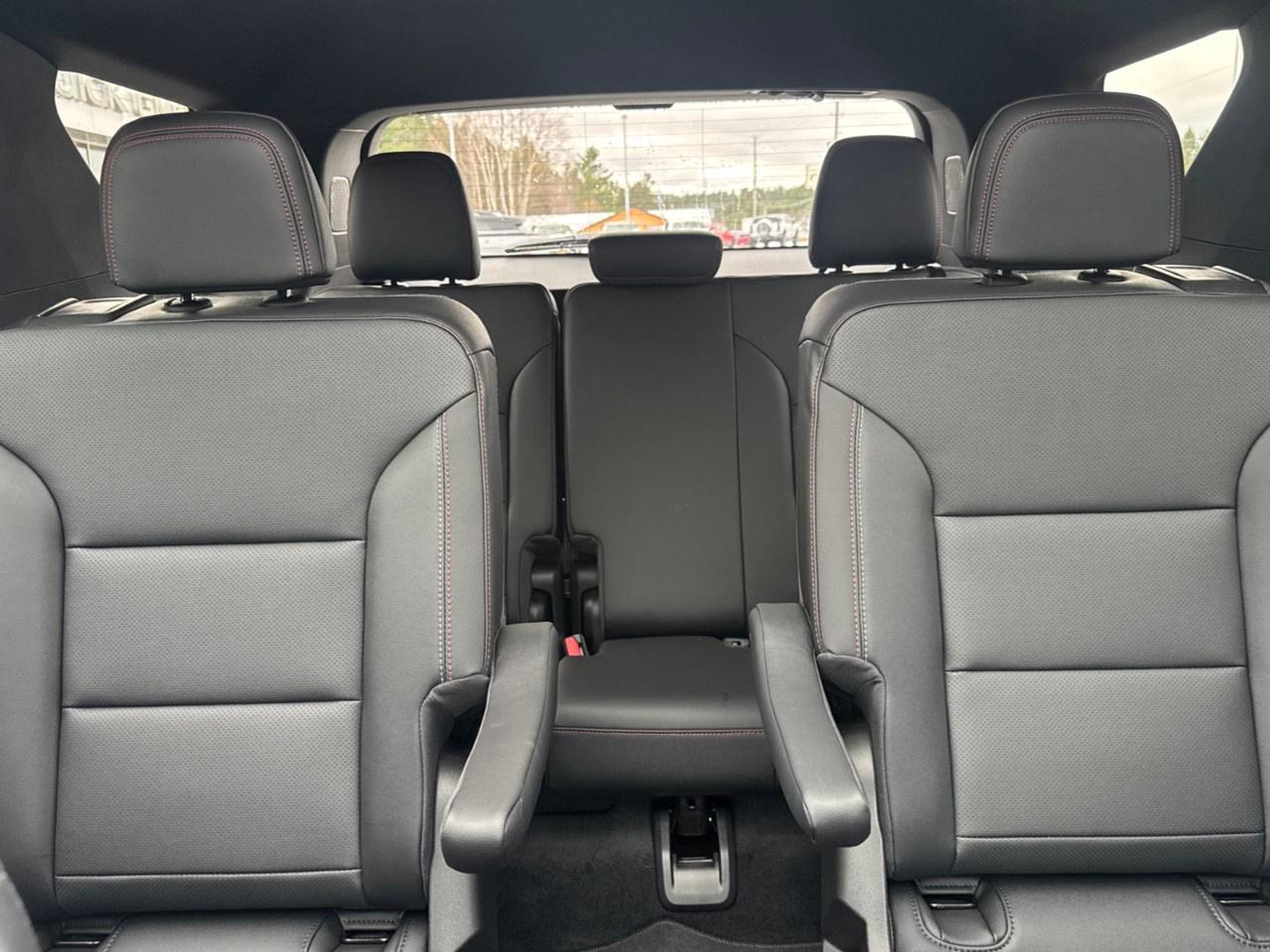 2026 Chevrolet Traverse AWD 4dr Z71 Photo