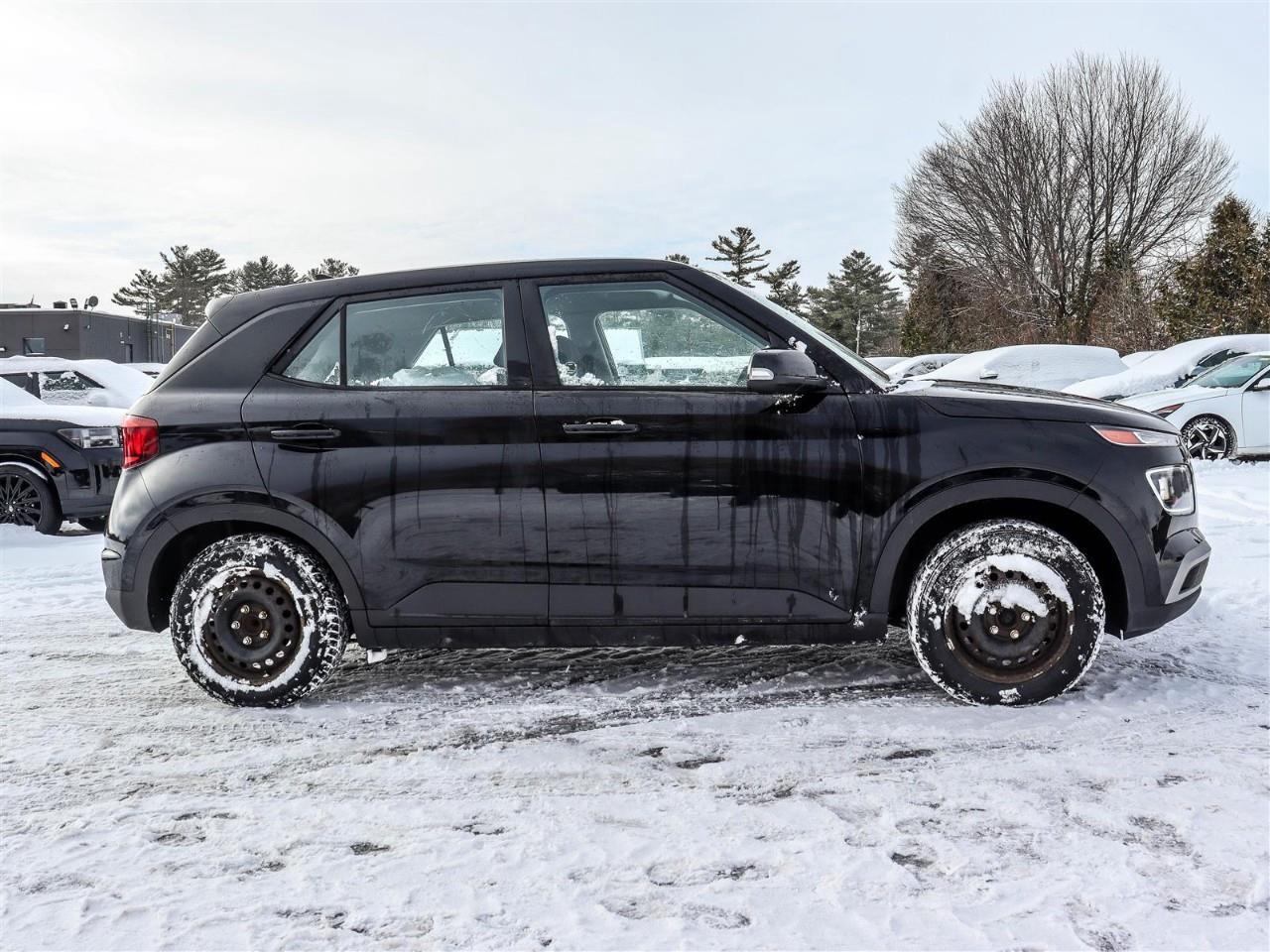 2020 Hyundai Venue Essential 4dr Front-Wheel Drive Photo