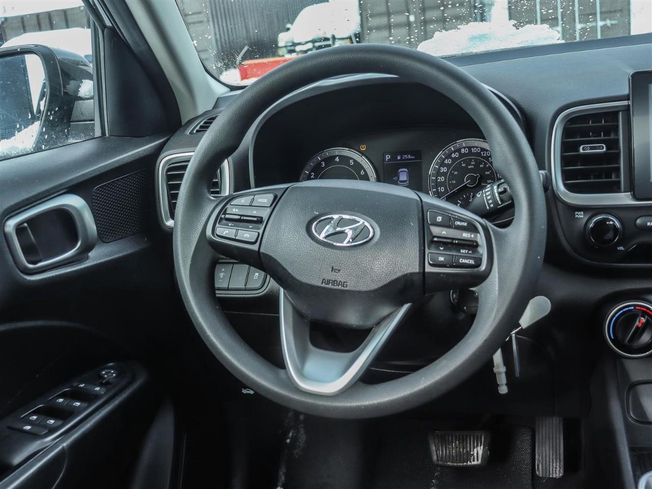 2020 Hyundai Venue Essential 4dr Front-Wheel Drive Photo