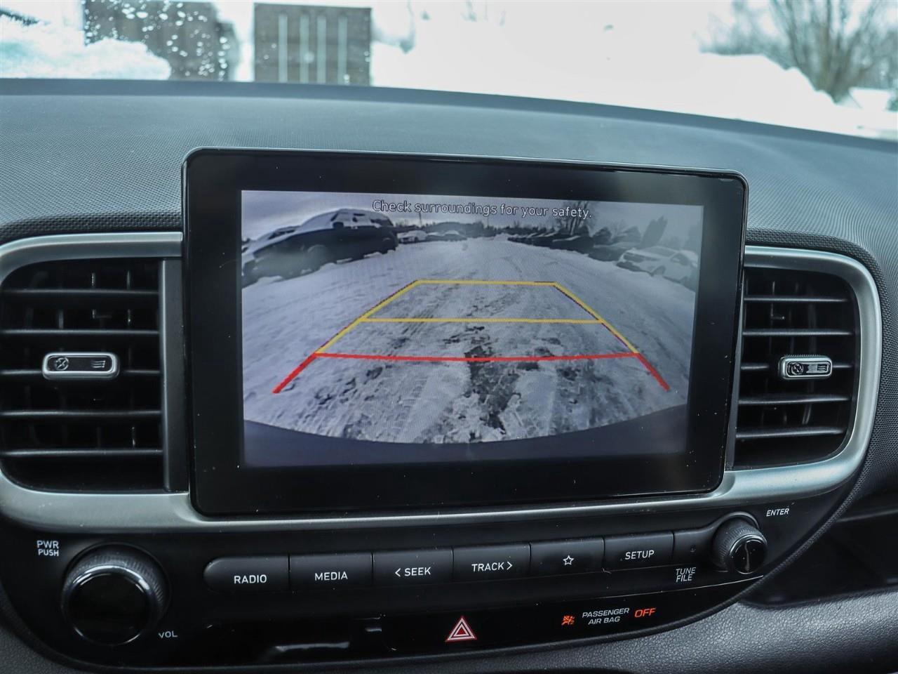 2020 Hyundai Venue Essential 4dr Front-Wheel Drive Photo