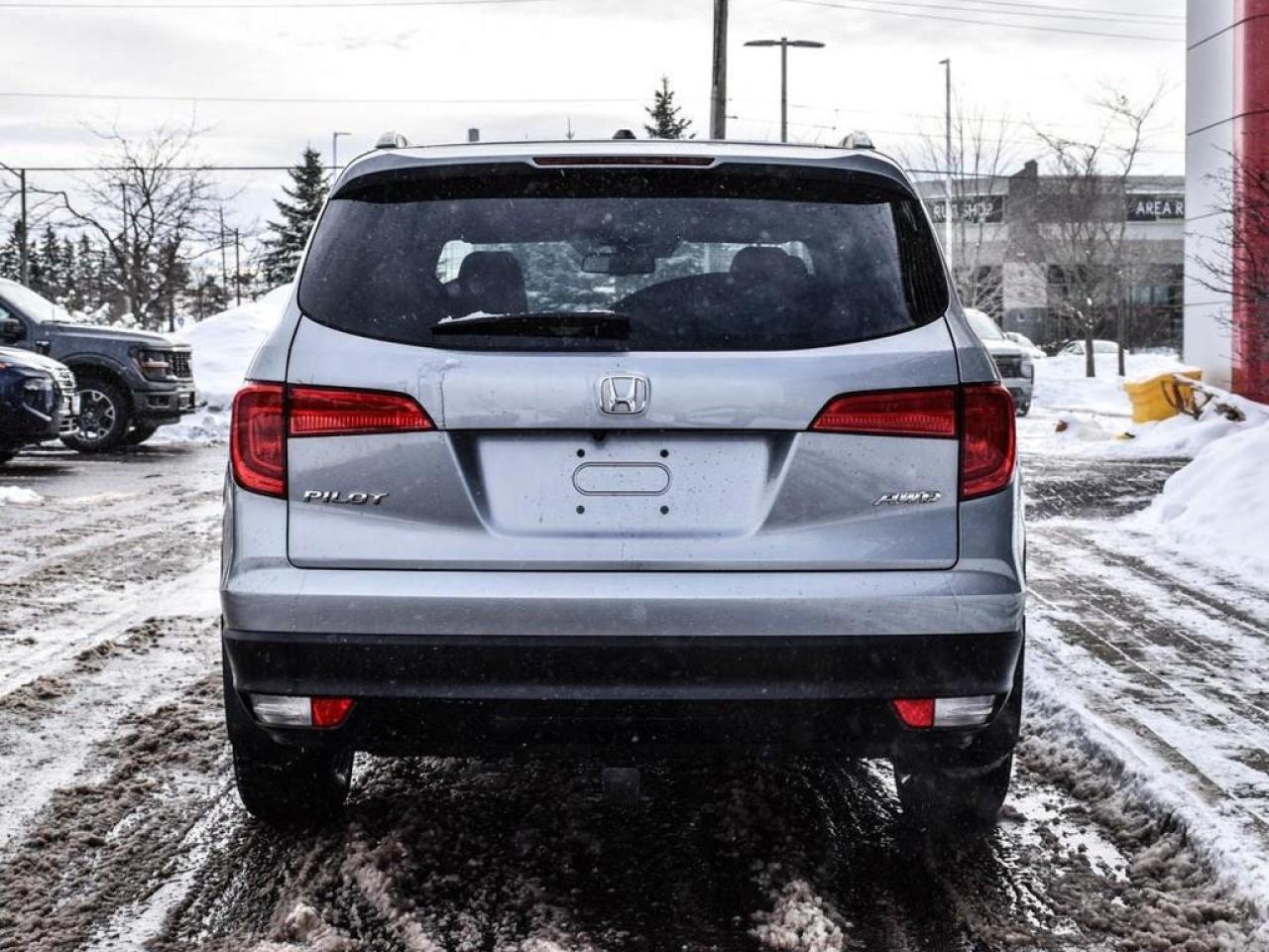 2018 Honda Pilot EX-L w/NAVI 4dr All-Wheel Drive Photo