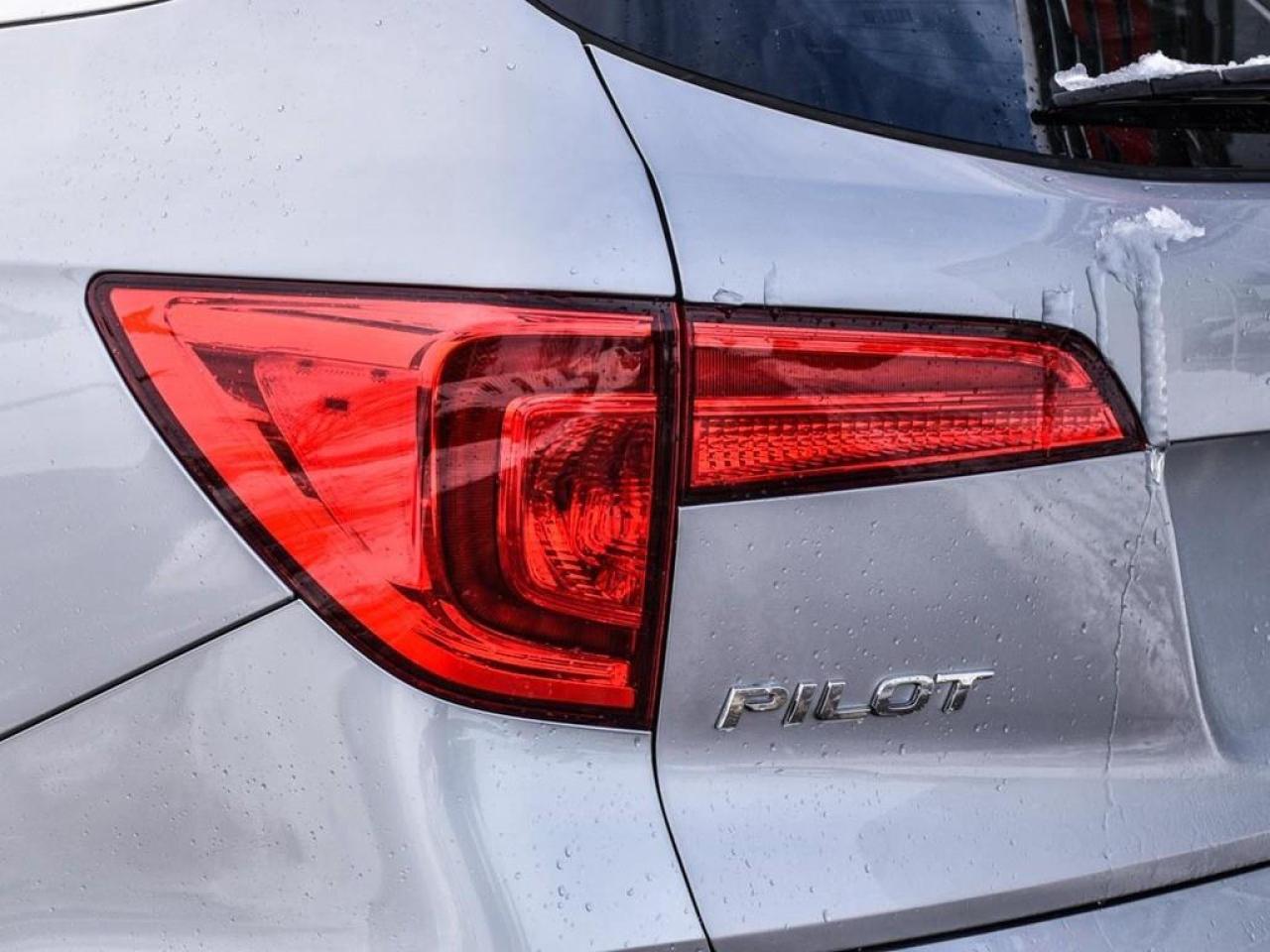 2018 Honda Pilot EX-L w/NAVI 4dr All-Wheel Drive Photo