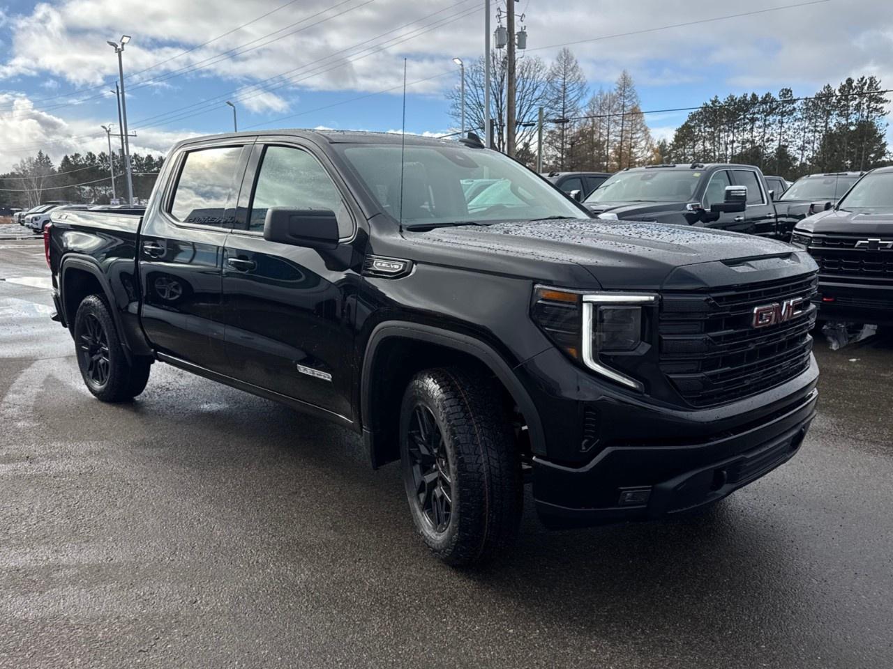 2026 GMC Sierra 1500 Crew Cab Short Box 4-Wheel Drive Elevation Photo