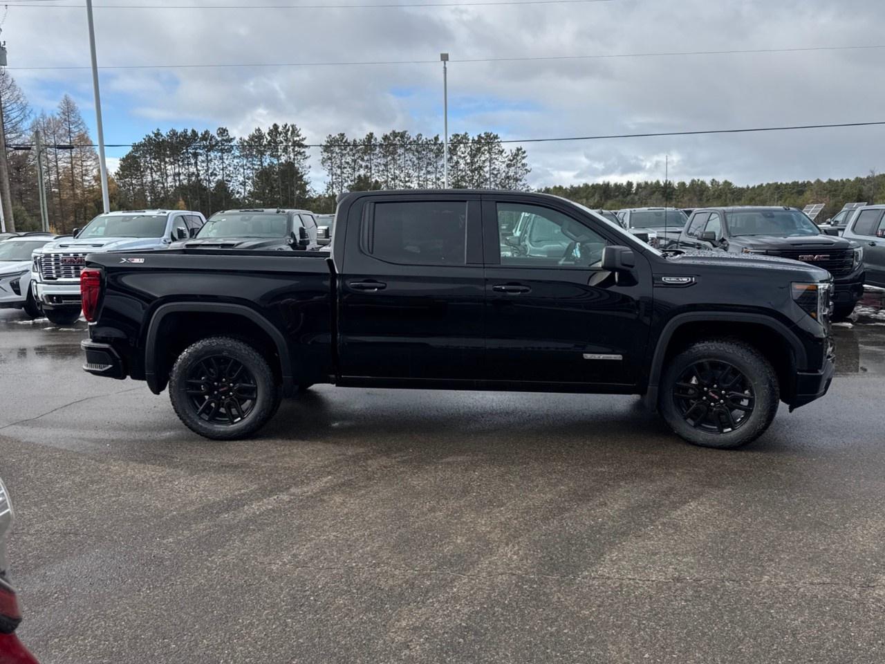 2026 GMC Sierra 1500 Crew Cab Short Box 4-Wheel Drive Elevation Photo