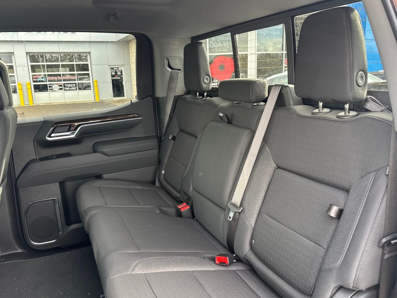 2026 GMC Sierra 1500 Crew Cab Short Box 4-Wheel Drive Elevation Photo