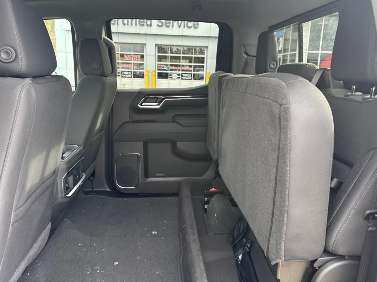 2026 GMC Sierra 1500 Crew Cab Short Box 4-Wheel Drive Elevation Photo