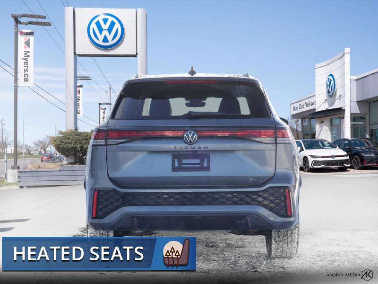 2025 Volkswagen Tiguan Comfortline R-Line Black Edition Photo