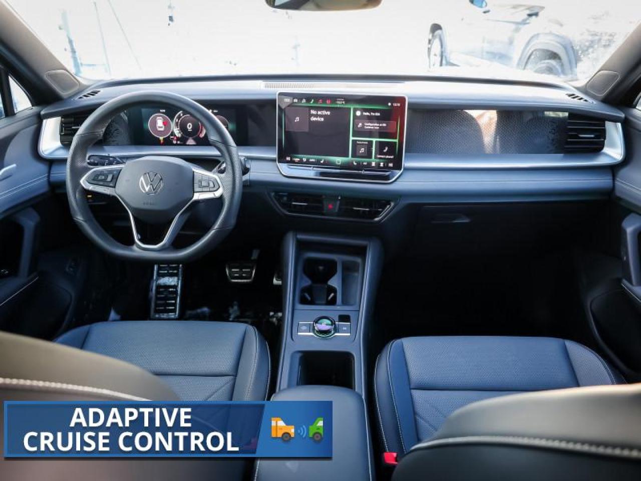 2025 Volkswagen Tiguan Comfortline R-Line Black Edition Photo