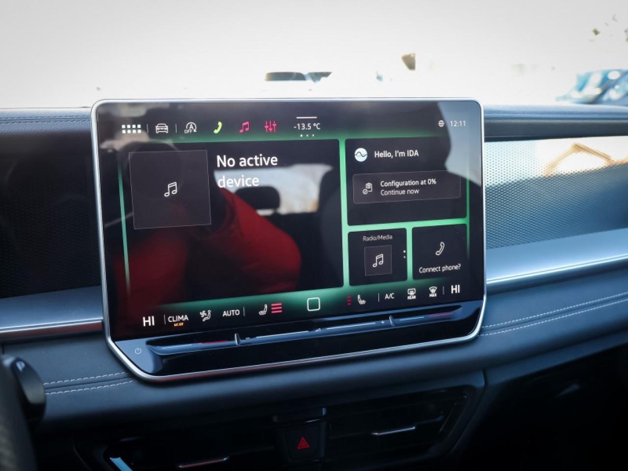 2025 Volkswagen Tiguan Comfortline R-Line Black Edition Photo