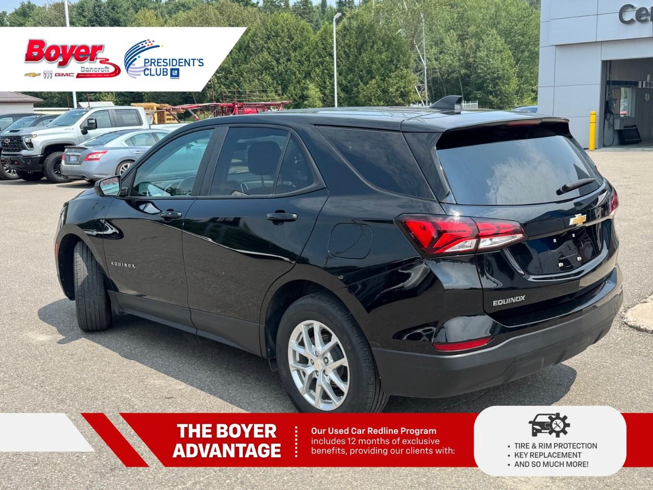 2022 Chevrolet Equinox FWD LS Photo