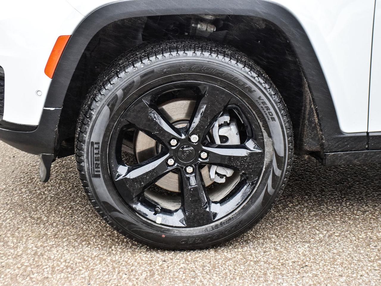 2025 Jeep Grand Cherokee L Limited 4dr 4x4 Photo4