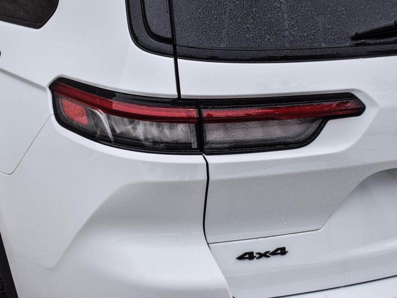 2025 Jeep Grand Cherokee L Limited 4dr 4x4 Photo