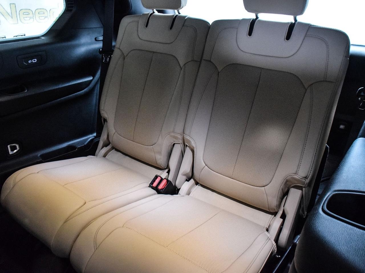 2025 Jeep Grand Cherokee L Limited 4dr 4x4 Photo