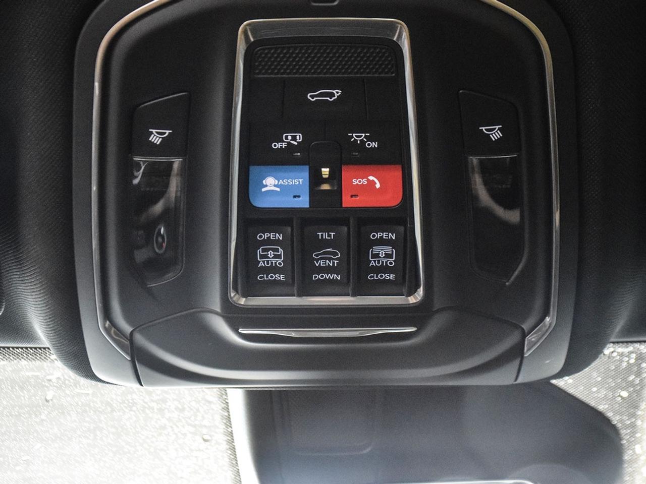 2025 Jeep Grand Cherokee L Limited 4dr 4x4 Photo