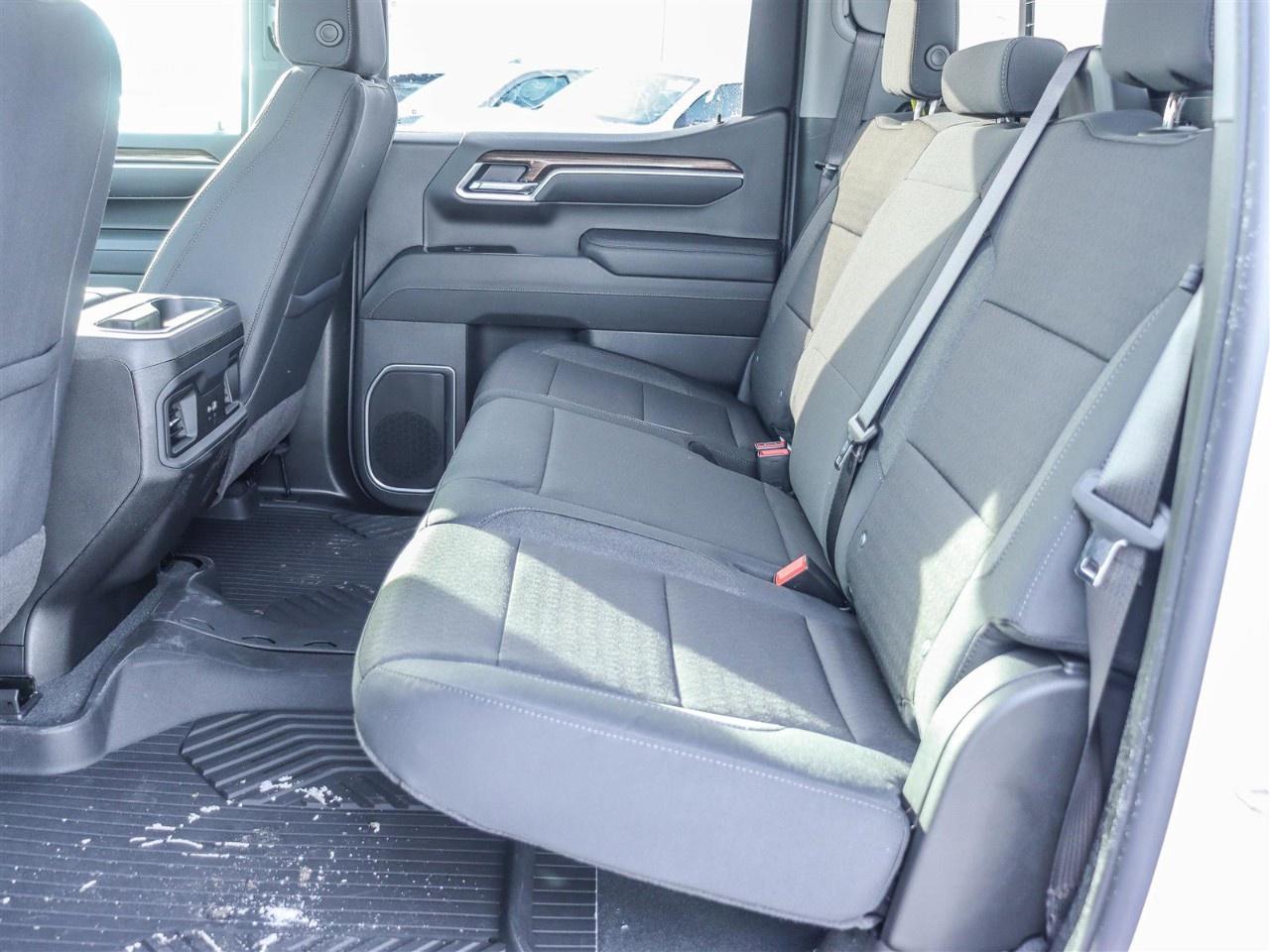 2026 Chevrolet Silverado 1500 Crew Cab Short Box 4-Wheel Drive RST Photo