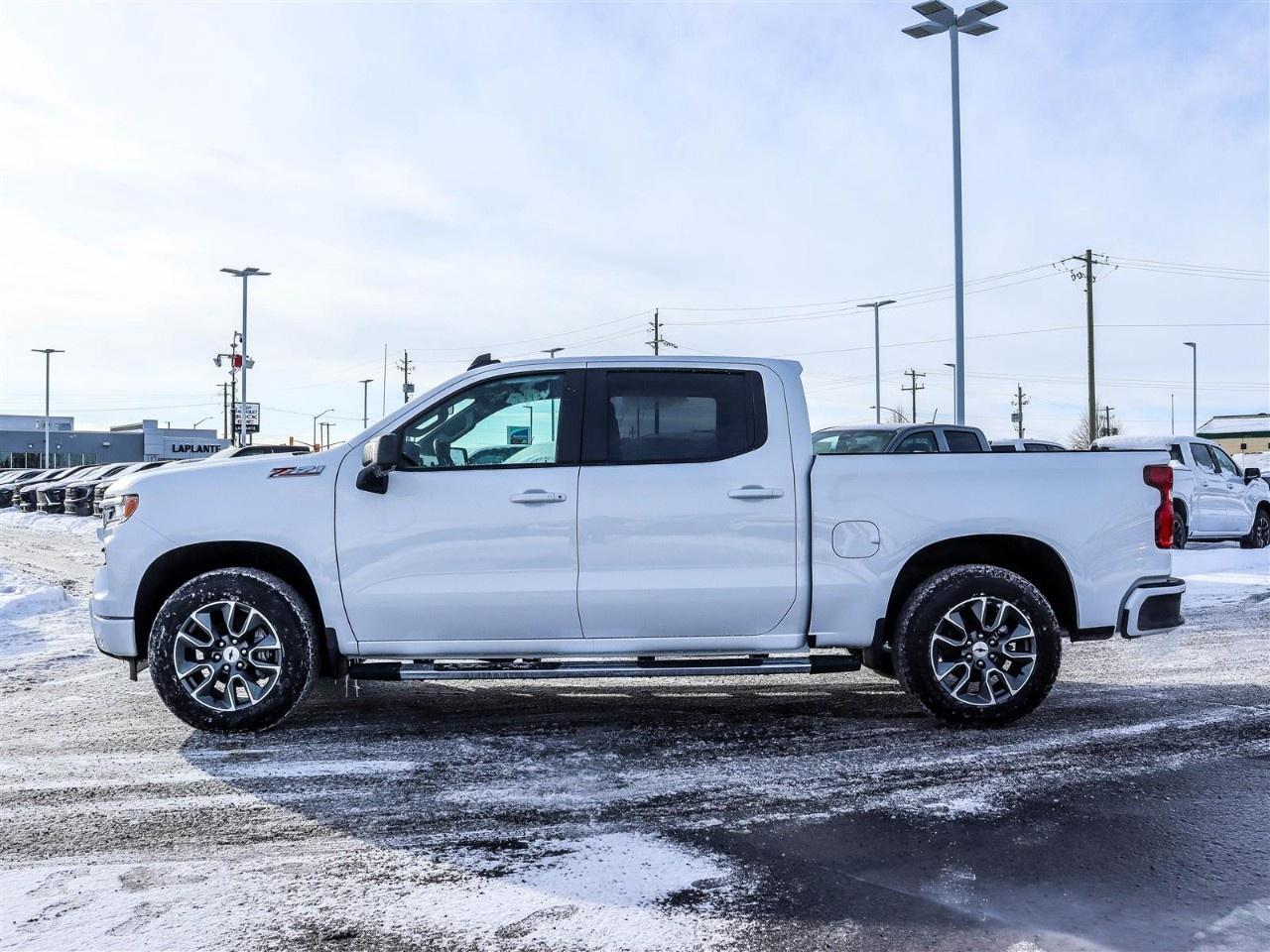 2026 Chevrolet Silverado 1500 Crew Cab Short Box 4-Wheel Drive RST Photo2