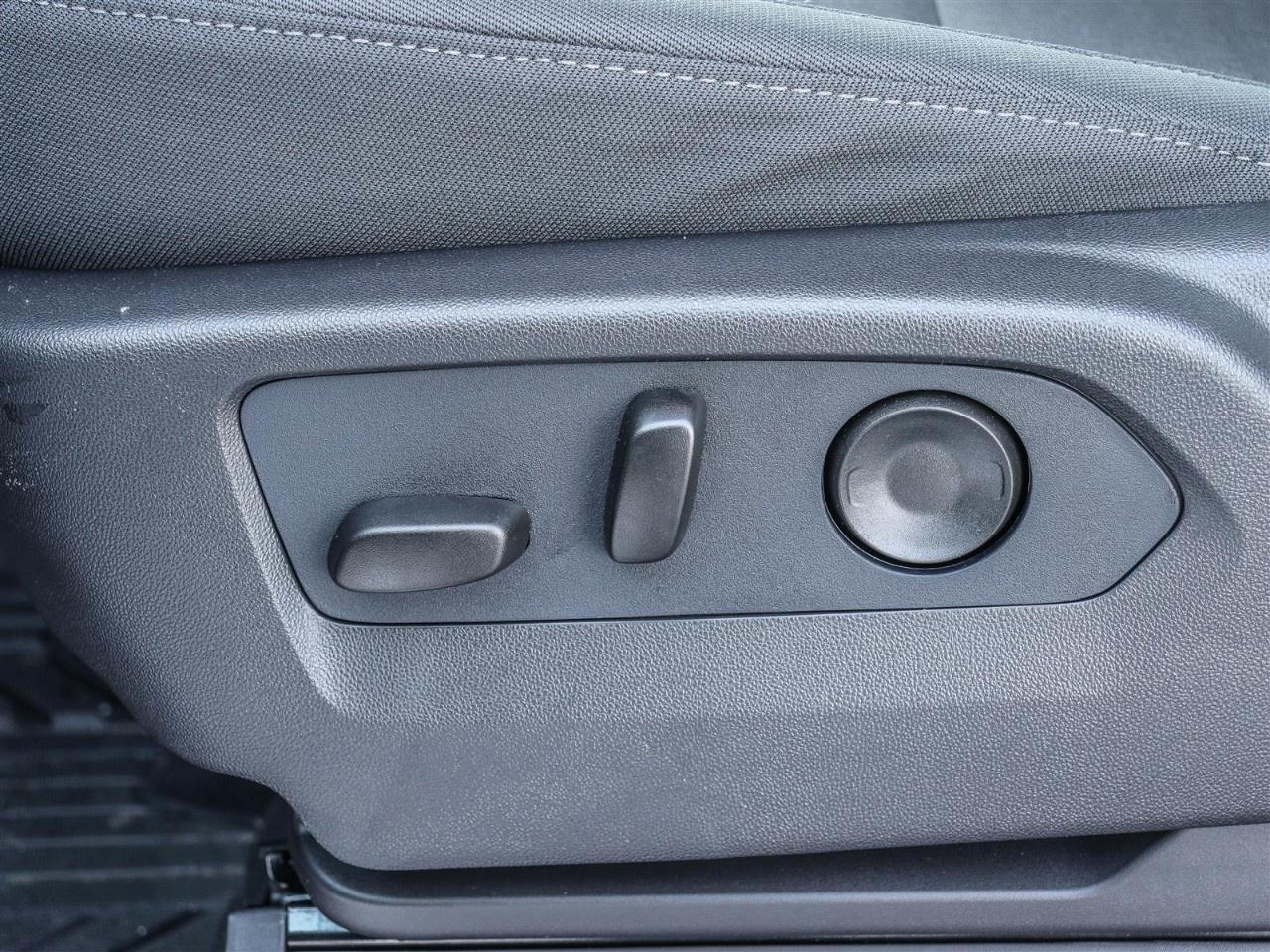 2026 Chevrolet Silverado 1500 Crew Cab Short Box 4-Wheel Drive RST Photo