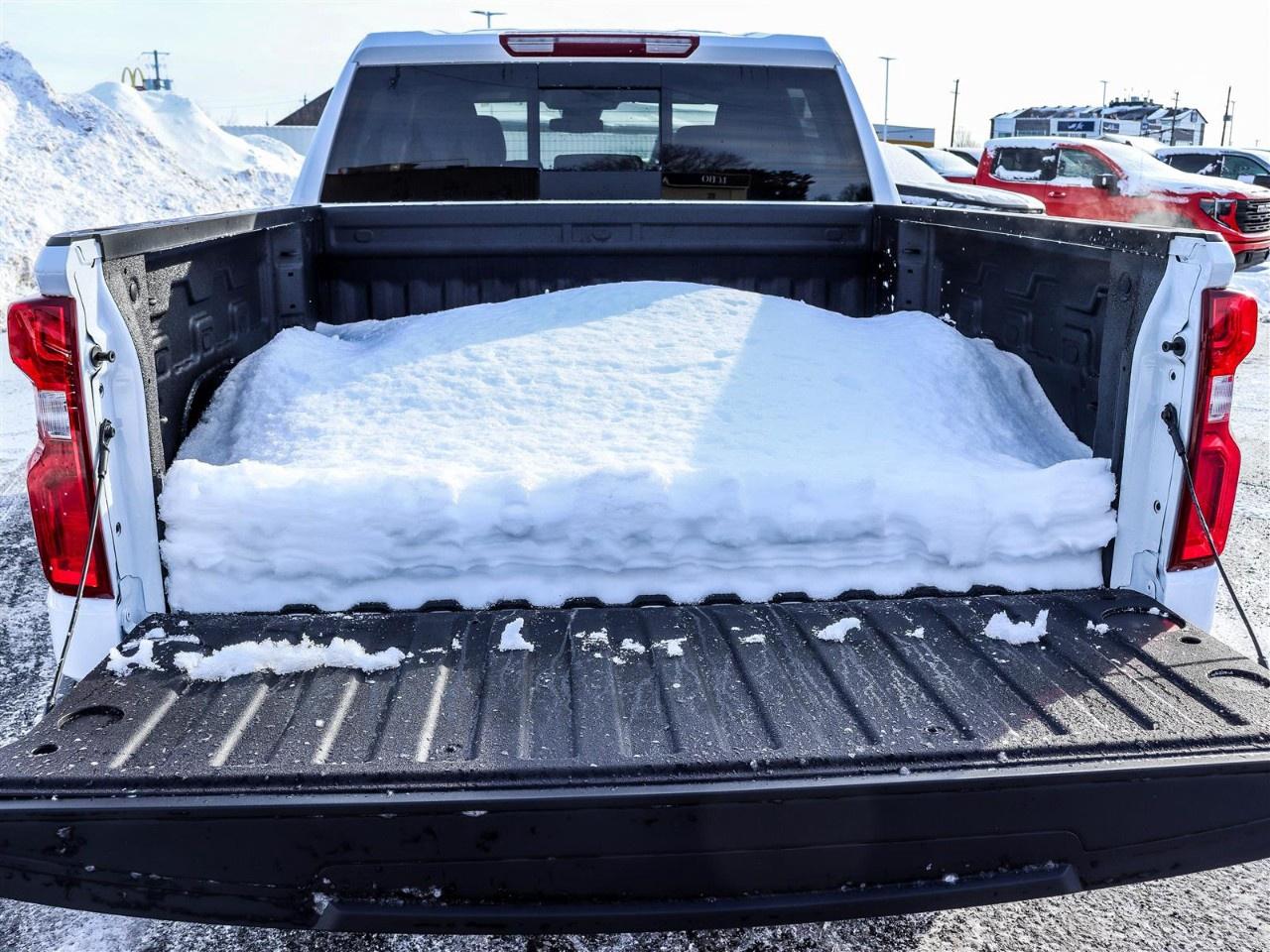 2026 Chevrolet Silverado 1500 Crew Cab Short Box 4-Wheel Drive RST Photo
