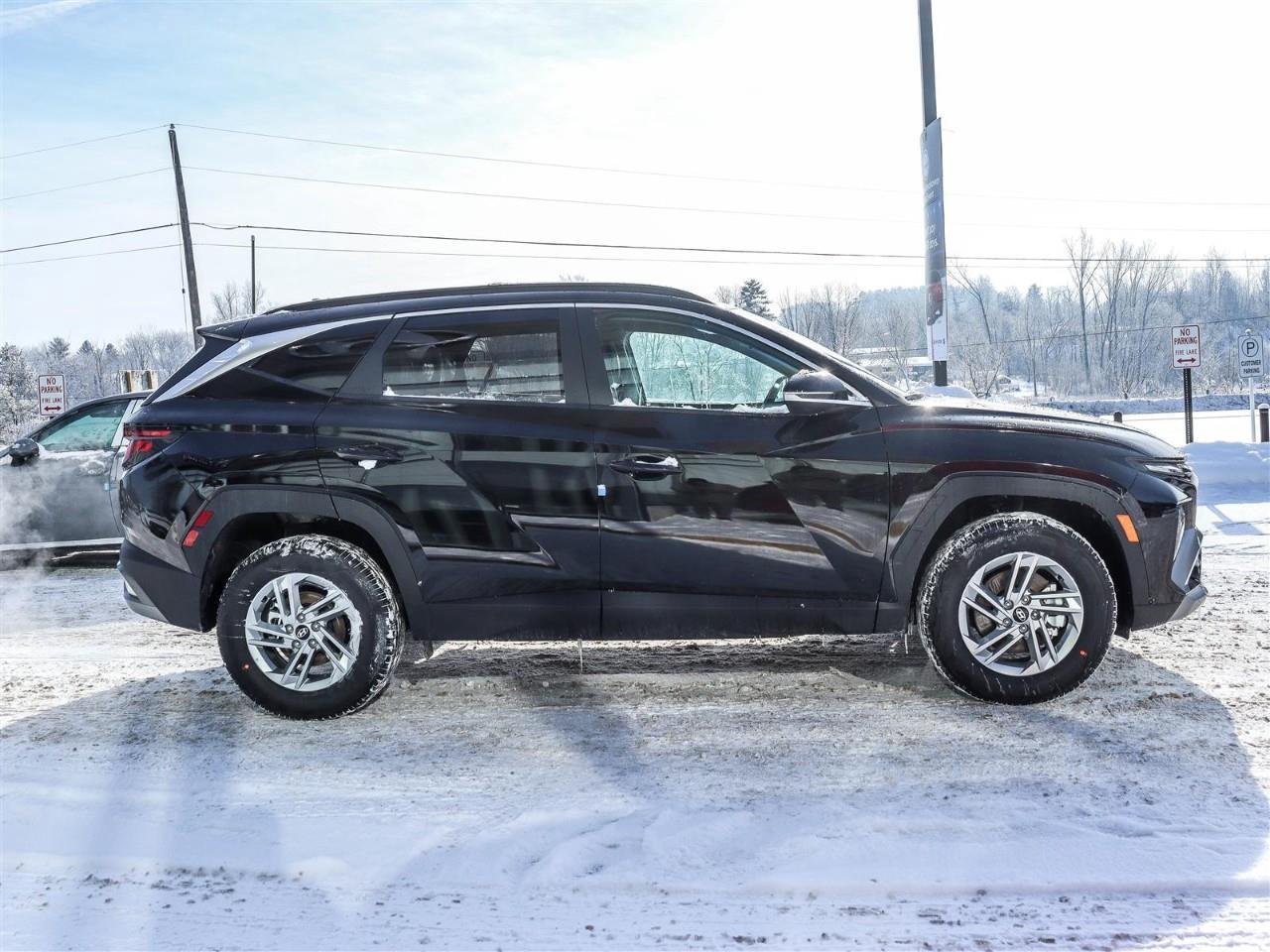 2026 Hyundai Tucson Preferred 4dr All-Wheel Drive Photo2