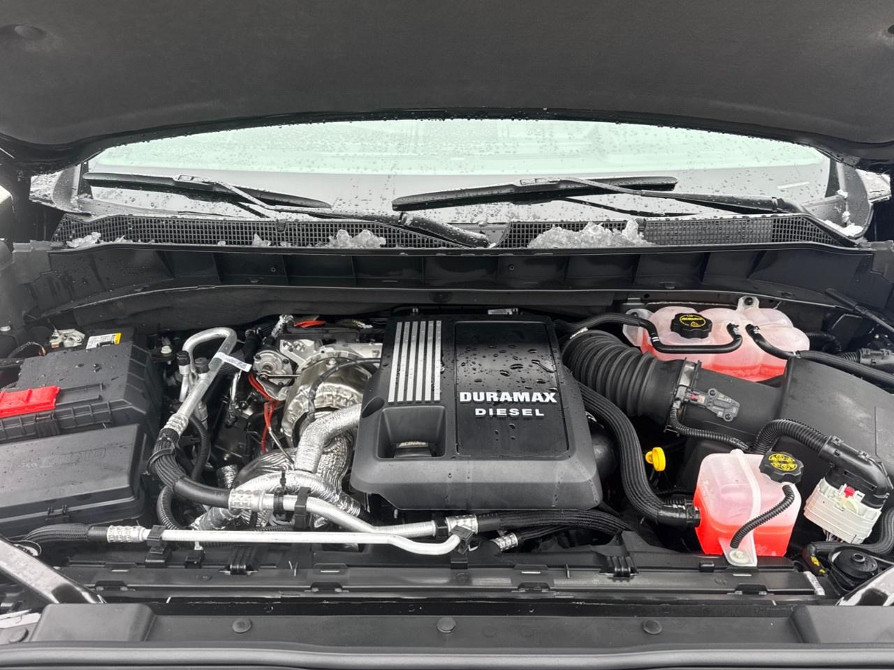 2026 Chevrolet Silverado 1500 Crew Cab Short Box 4-Wheel Drive RST Photo