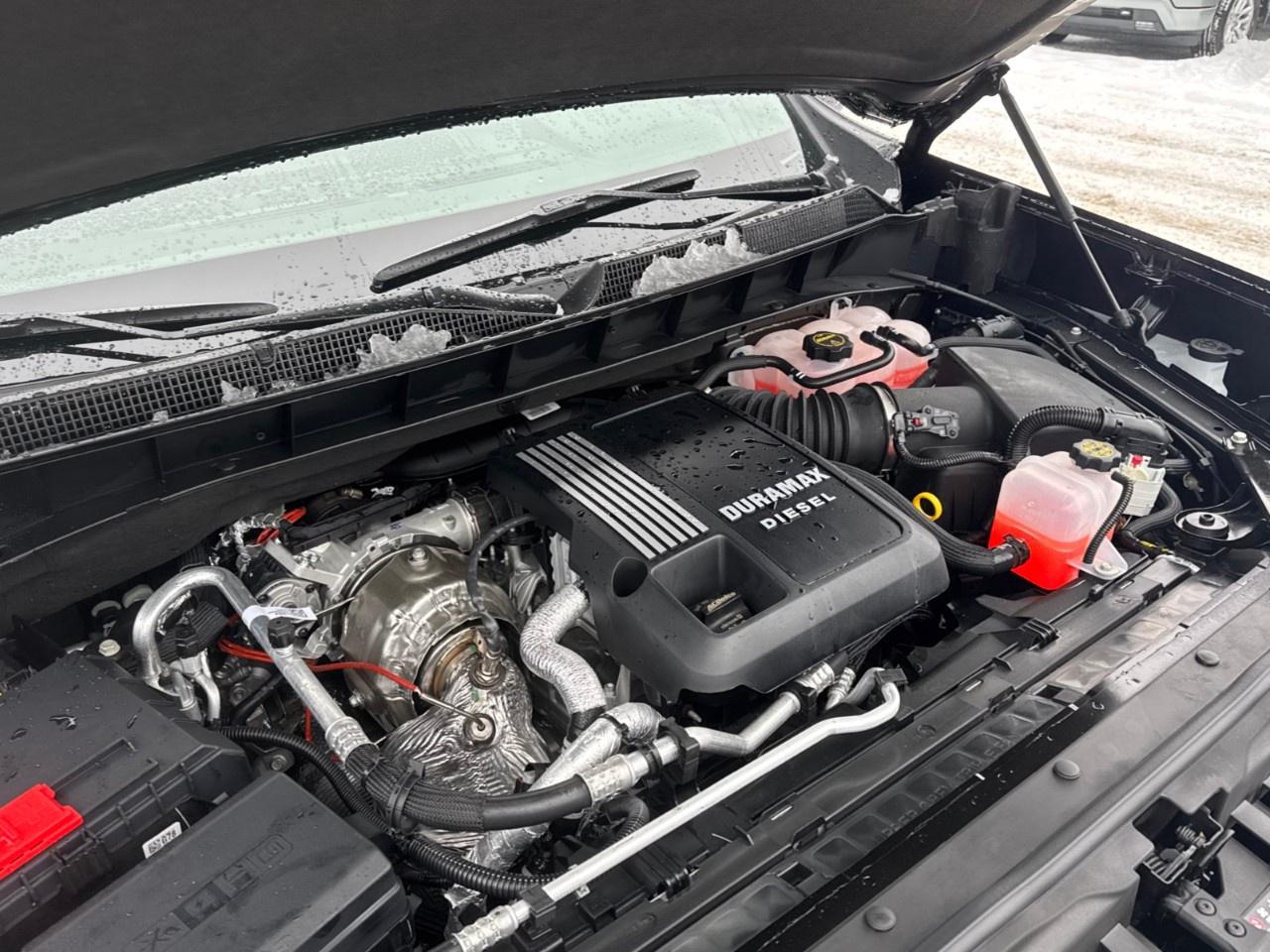 2026 Chevrolet Silverado 1500 Crew Cab Short Box 4-Wheel Drive RST Photo