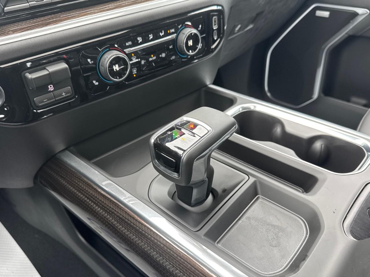 2026 Chevrolet Silverado 1500 Crew Cab Short Box 4-Wheel Drive RST Photo