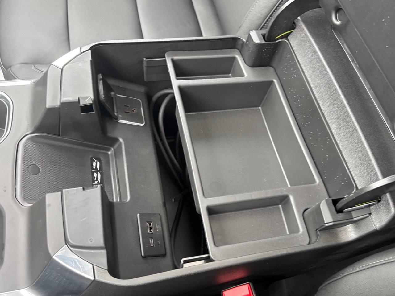 2026 Chevrolet Silverado 1500 Crew Cab Short Box 4-Wheel Drive RST Photo