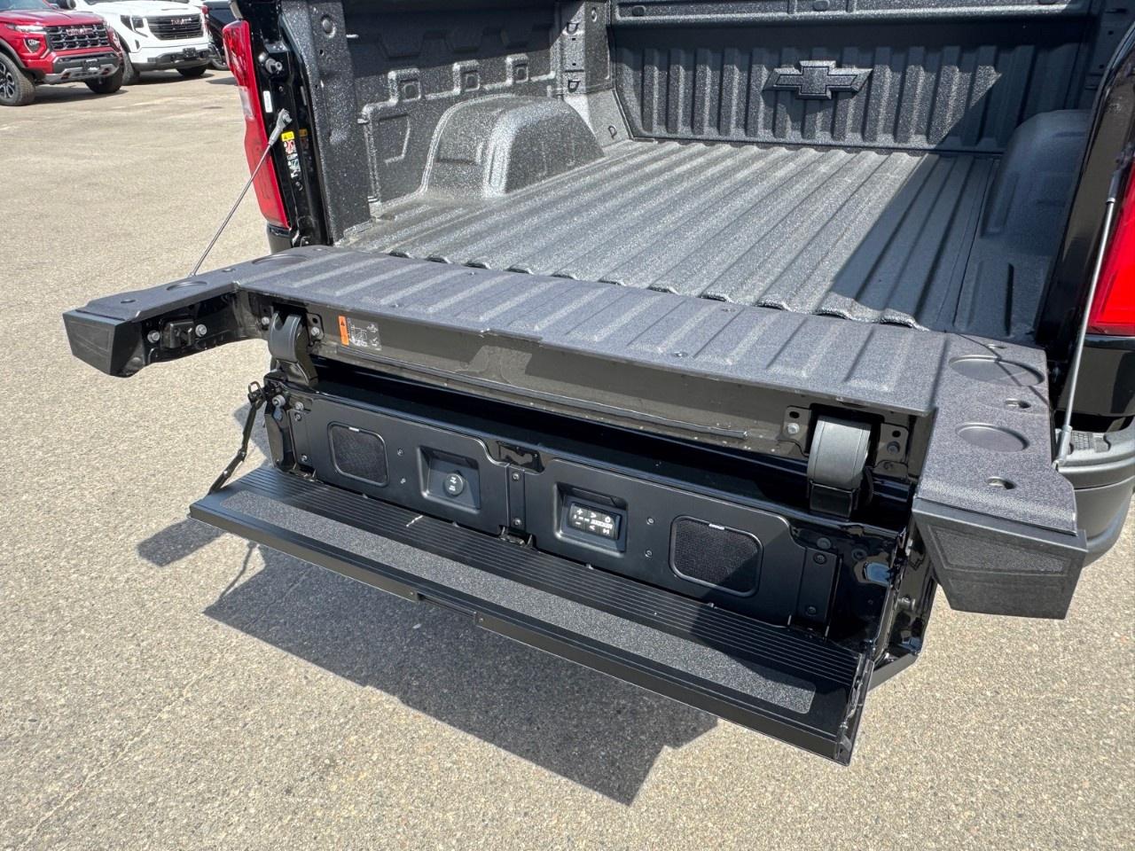 2026 Chevrolet Silverado 1500 Crew Cab Short Box 4-Wheel Drive ZR2 Photo