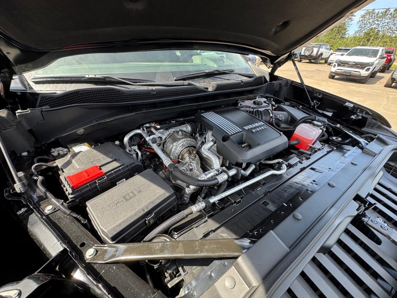 2026 Chevrolet Silverado 1500 Crew Cab Short Box 4-Wheel Drive ZR2 Photo