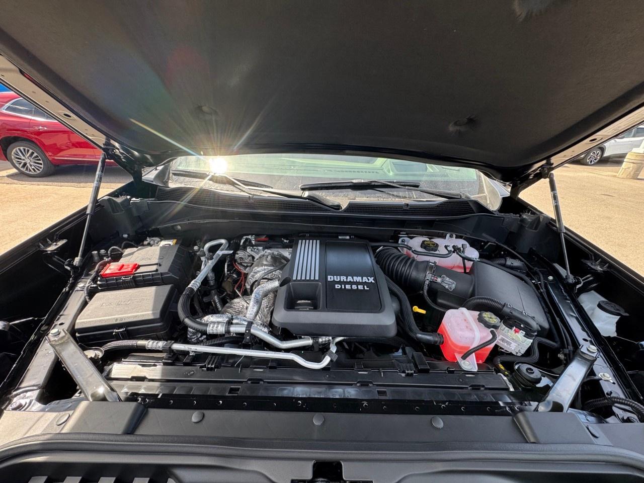 2026 Chevrolet Silverado 1500 Crew Cab Short Box 4-Wheel Drive ZR2 Photo