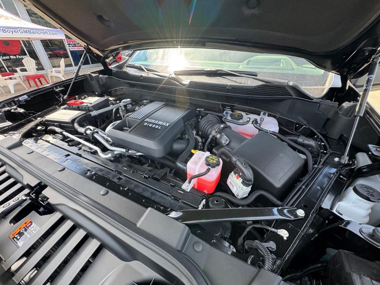 2026 Chevrolet Silverado 1500 Crew Cab Short Box 4-Wheel Drive ZR2 Photo