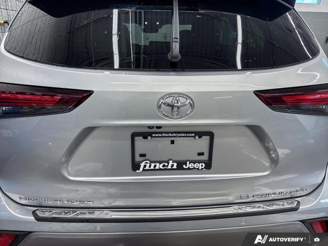 2024 Toyota Highlander  Photo