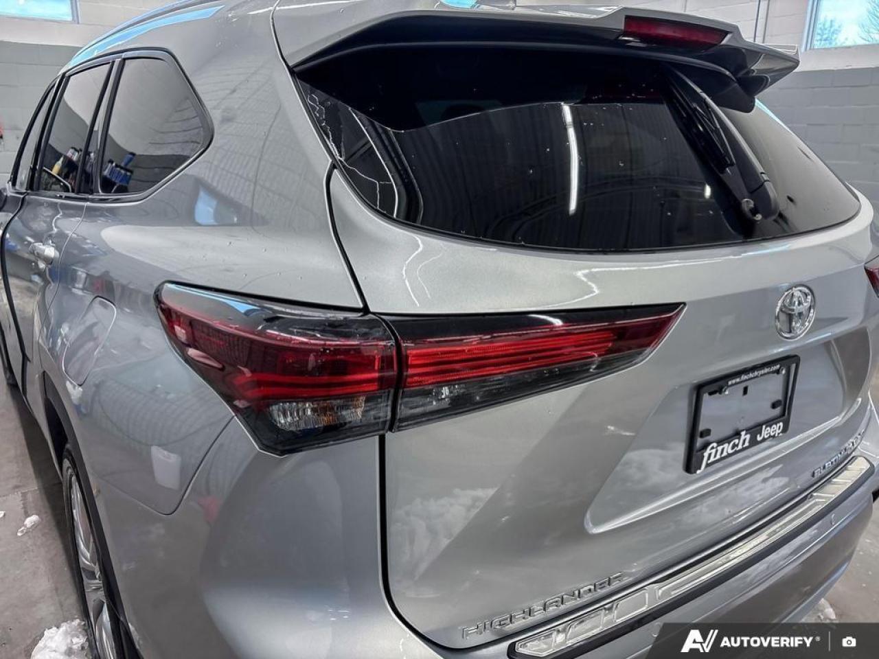 2024 Toyota Highlander  Photo