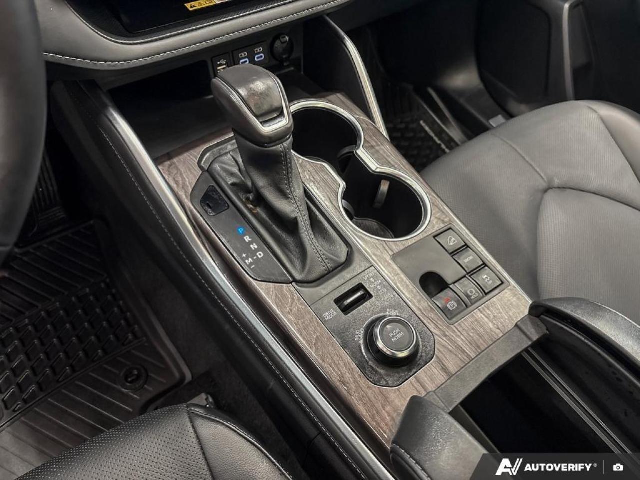 2024 Toyota Highlander  Photo