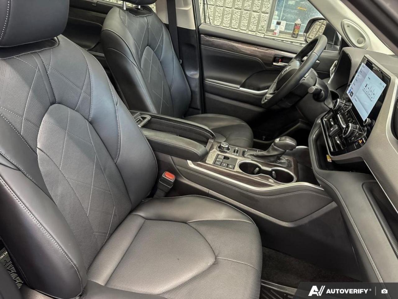 2024 Toyota Highlander  Photo