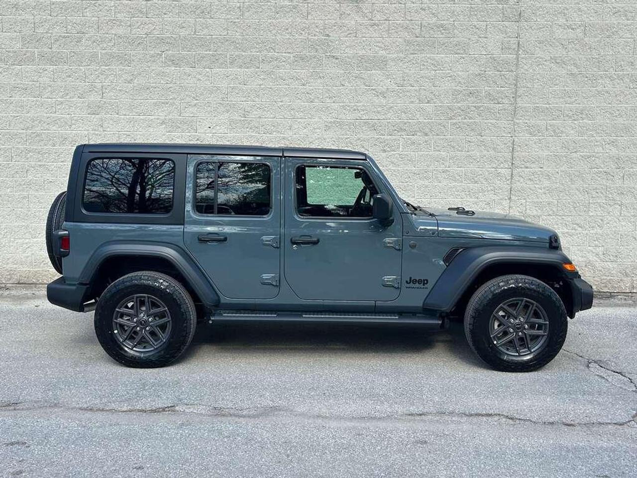 2026 Jeep Wrangler Sport 4dr 4x4 Photo3