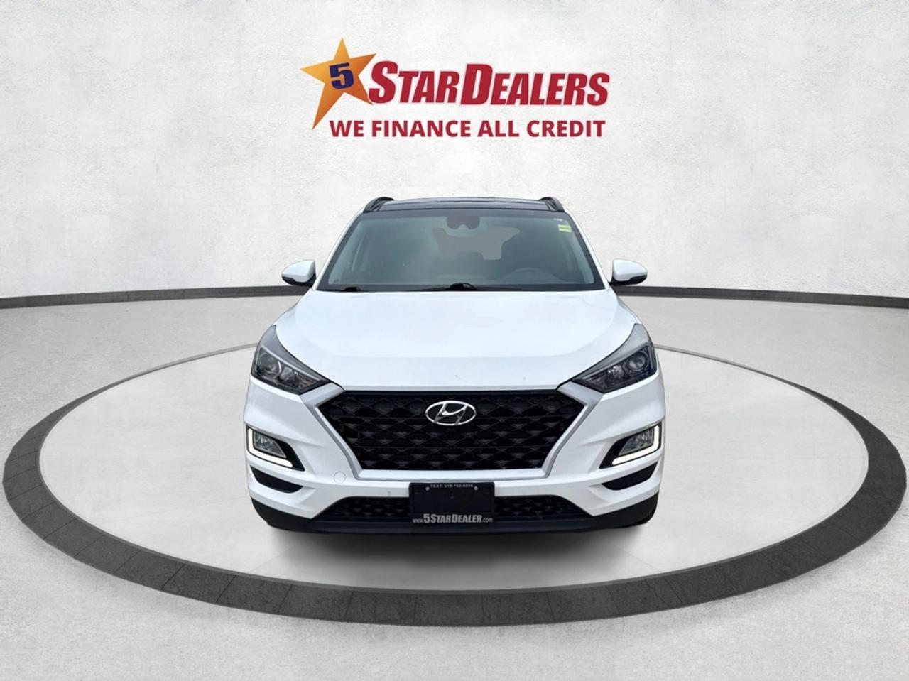 2020 Hyundai Tucson AWD PANO LEATHER LOADED  WE FINANCE ALL CREDIT! Photo