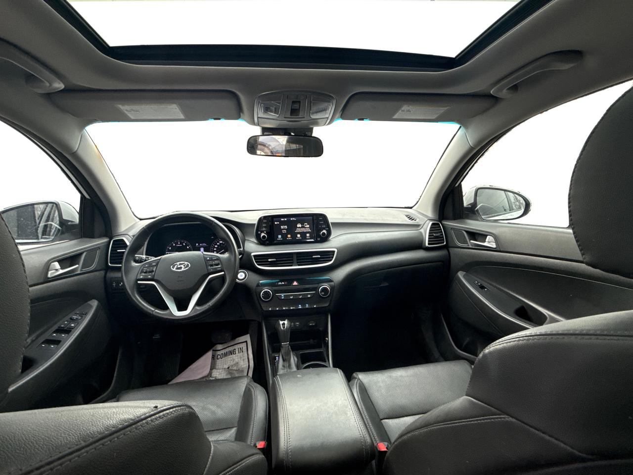 2020 Hyundai Tucson AWD PANO LEATHER LOADED  WE FINANCE ALL CREDIT! Photo